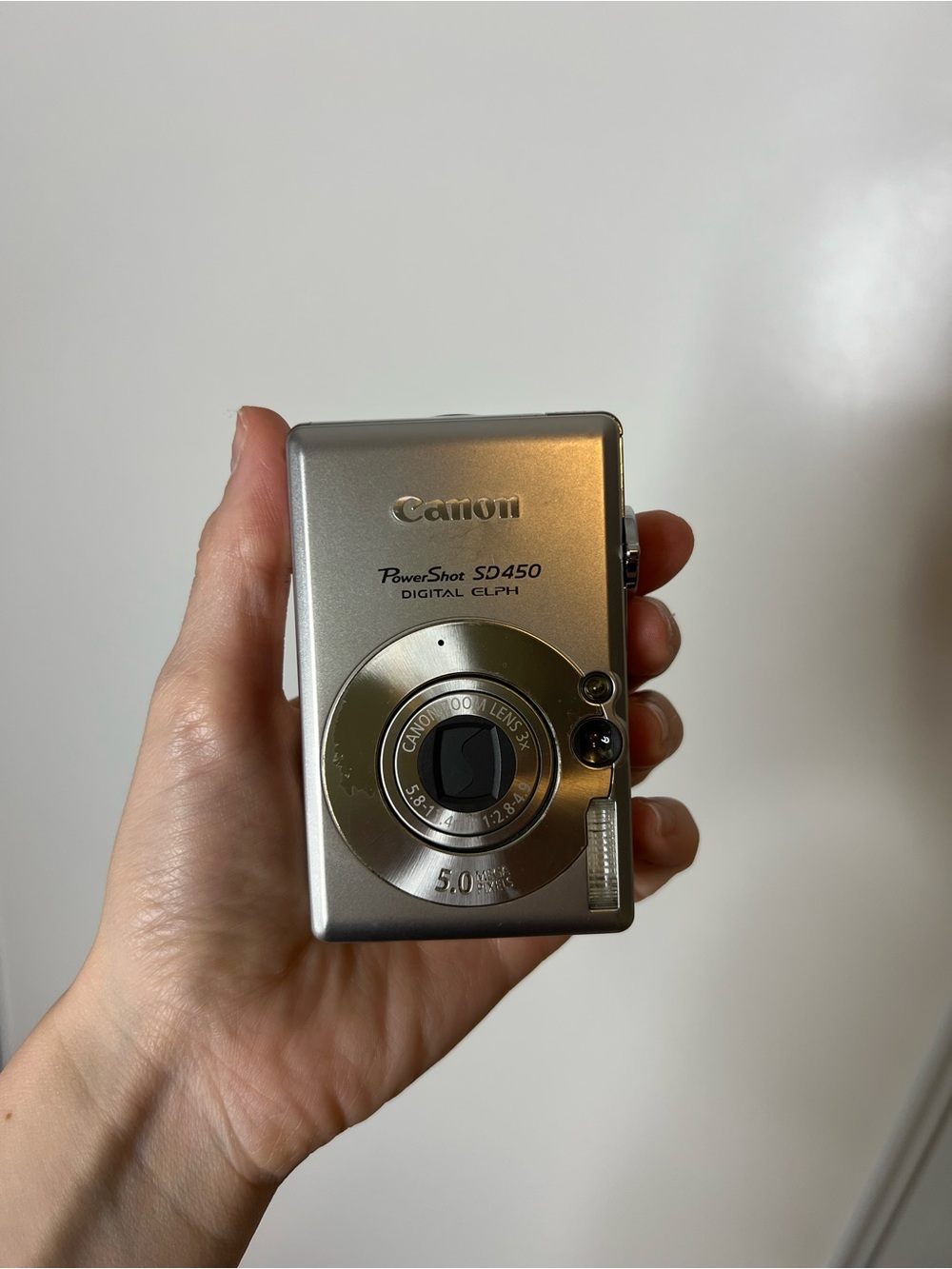 Canon Silver Compact PowerShot SD450 Digital Camera